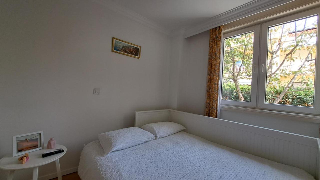 Guesthouse Emma ซาดาร์ ภายนอก รูปภาพ