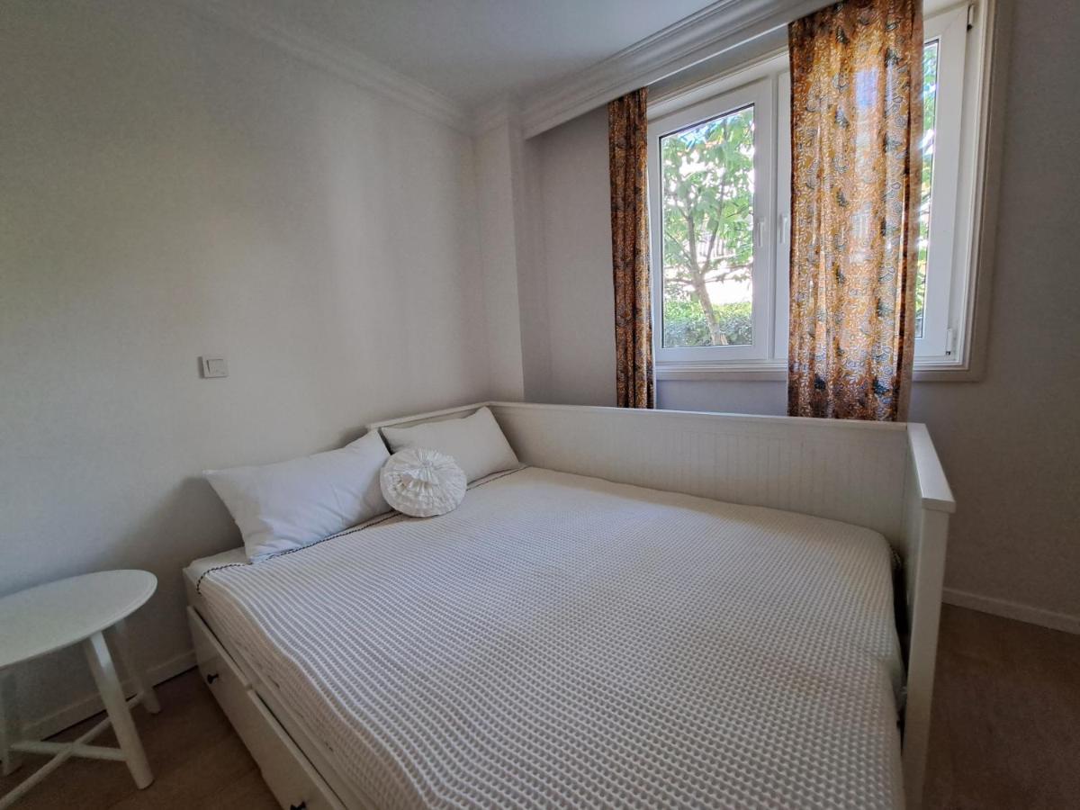 Guesthouse Emma ซาดาร์ ภายนอก รูปภาพ